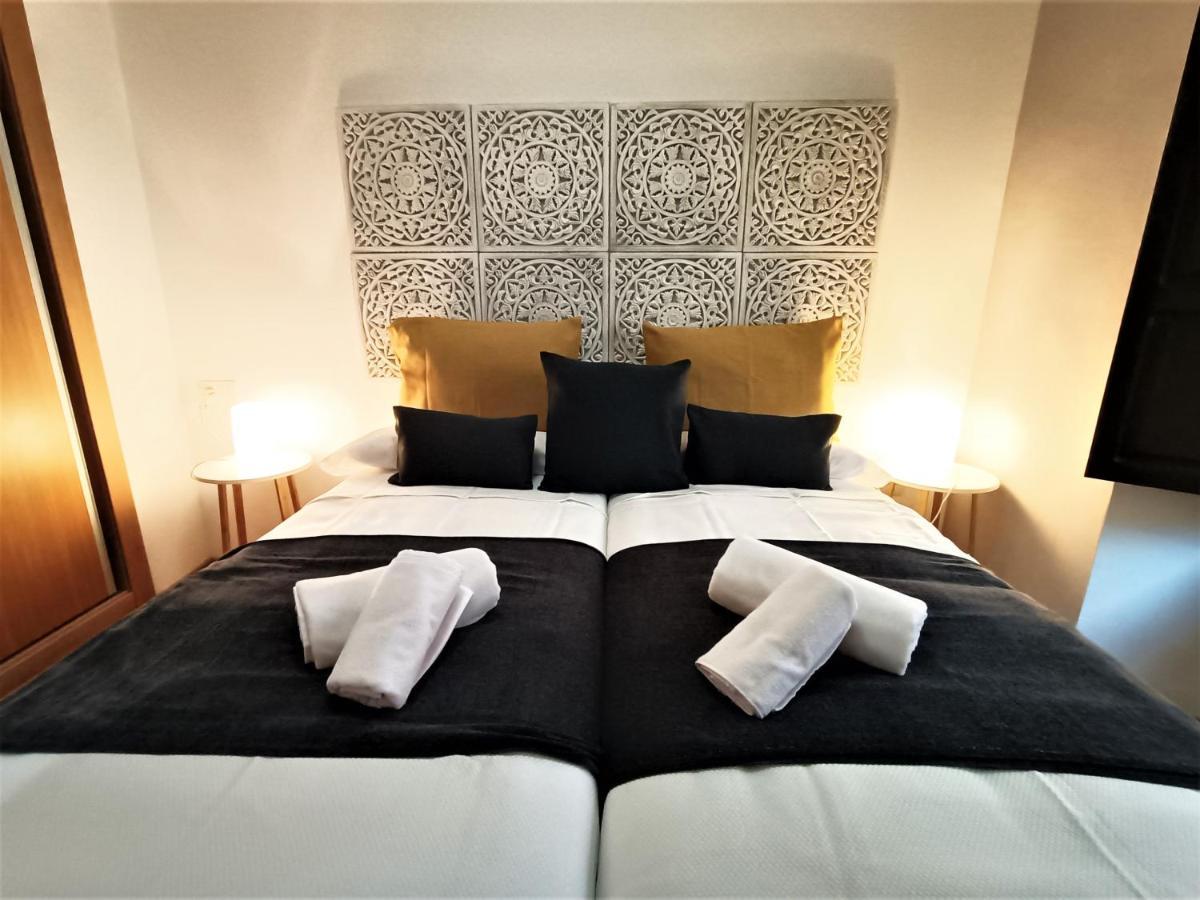 Apartamentos Alma Granada Luaran gambar