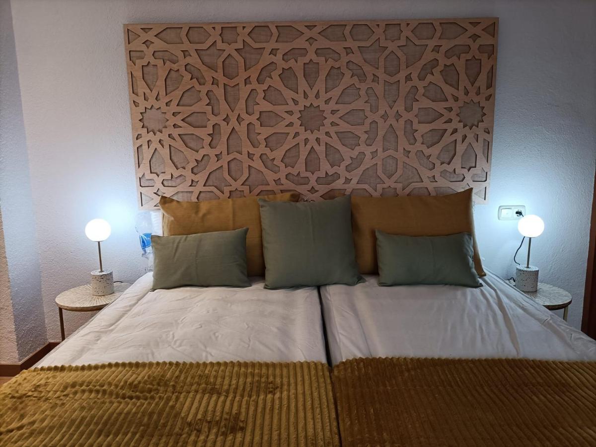 Apartamentos Alma Granada Luaran gambar