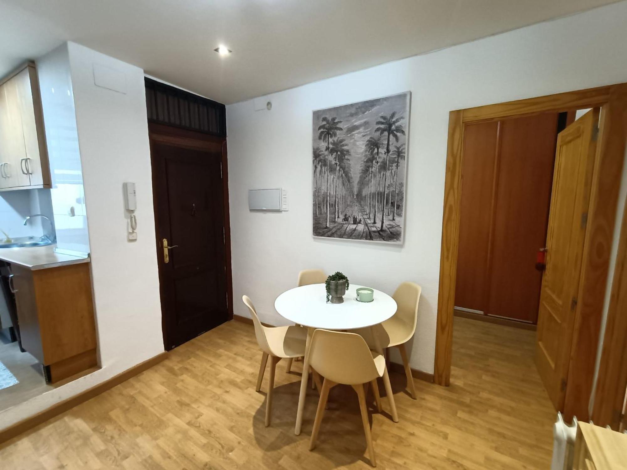 Apartamentos Alma Granada Bilik gambar